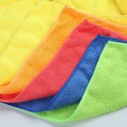 Mikrofiber Temizlik Bezi 4 adet 32x32 boyutlarında